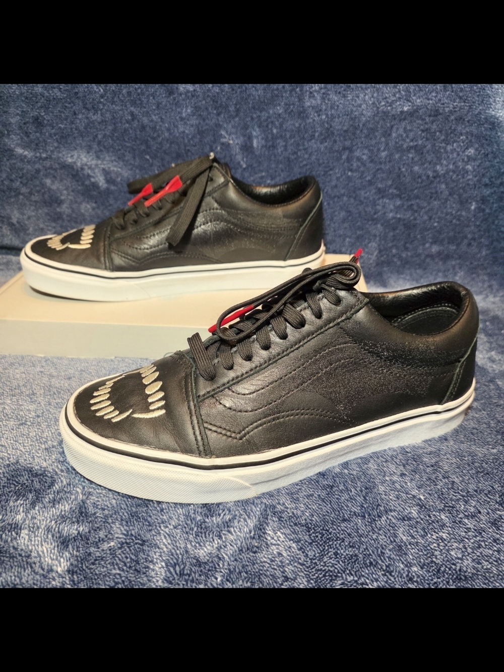 Vans Black Old Skool "Fangs" - Picture 2 of 7